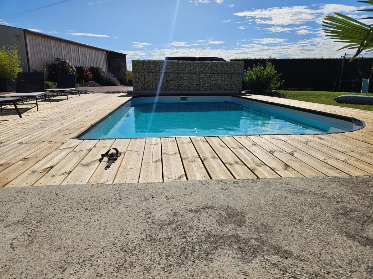 Le Repaire De Bacchus Apartment Saint-Nicolas-de-Bourgueil Exterior foto